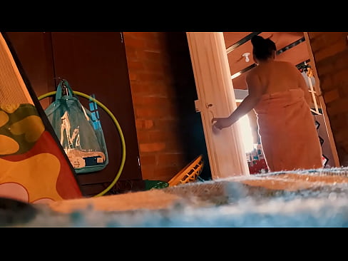 ❤️ Meu tio me segue no chuveiro, ele me fode enquanto eu tomo banho. Porno real vídeo em porno pt-br.hdporn24.ru ️❤